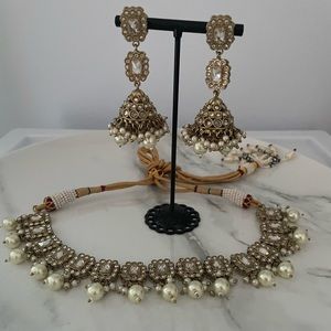 White Polki Kundan Necklace Set
